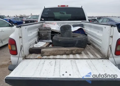 2001 GMC Sierra 1500 Sl z USA, uszkodzony, nr VIN 1GTEC14W51Z334457